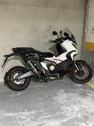 HONDA X-ADV HONDA X-ADV